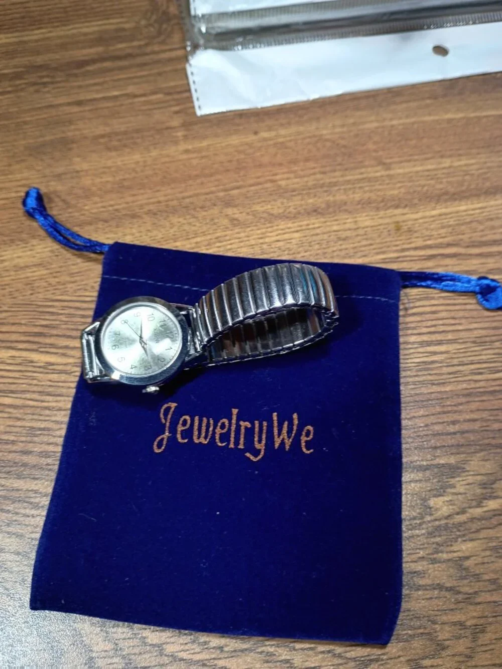 JewelryWe watch silver with stretch band